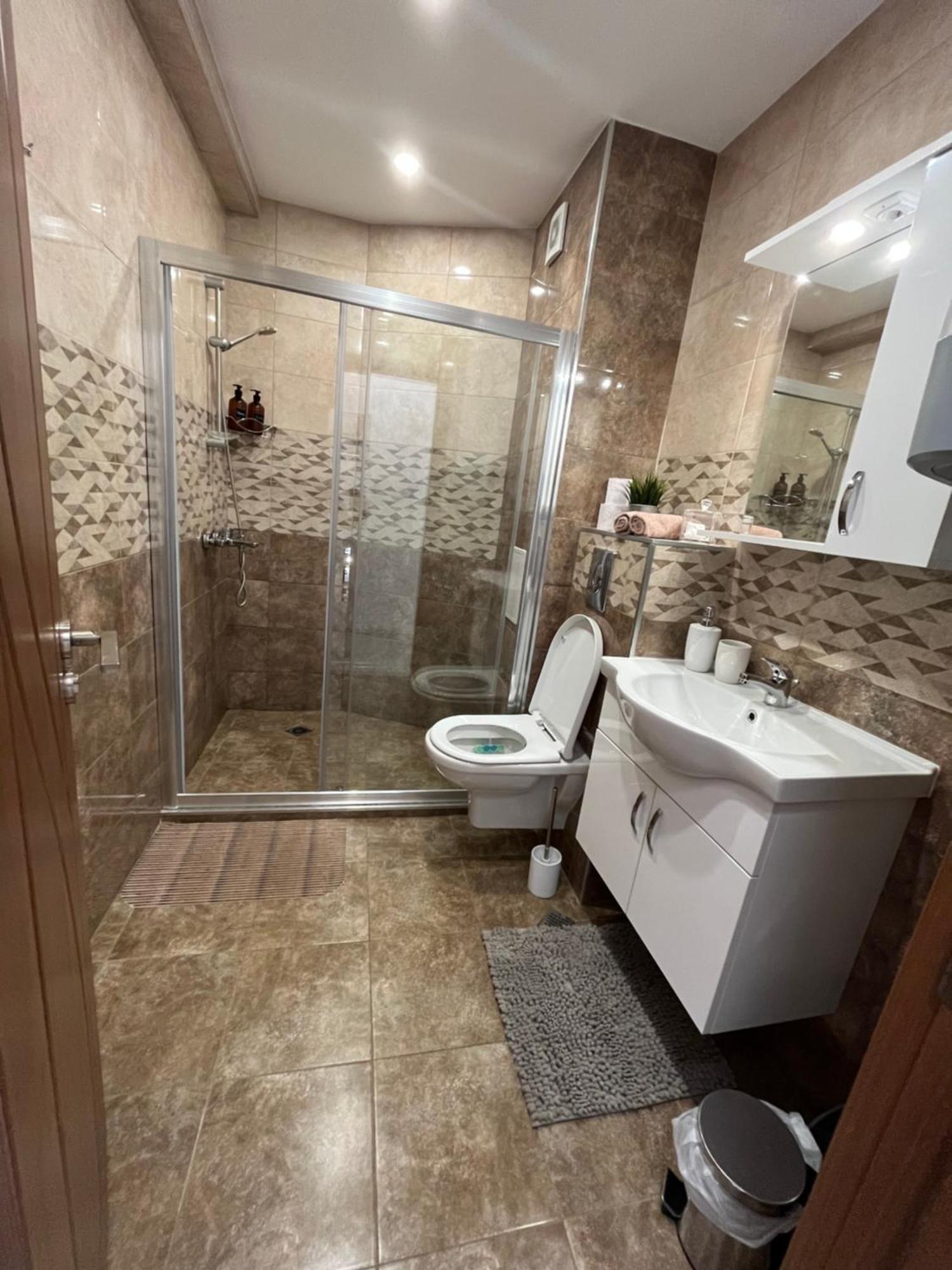 Azzurro Premium Apartment On Bulevard Bogoridi Burgas Екстер'єр фото